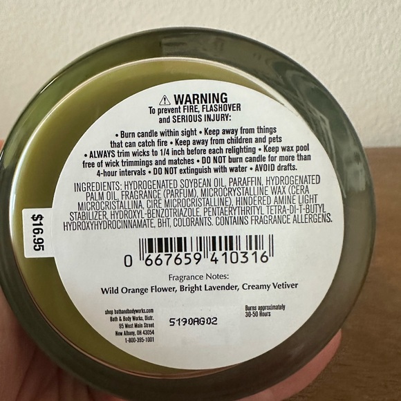 NEW bath and body works FREE AS A FLOWER single wick candle NEW - Picture 3 of 3